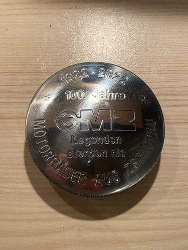 Tankdeckel 100 jahre - "100, 60